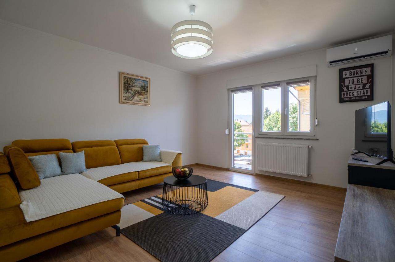 Apartman Josip Gospic Bagian luar foto